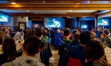 Hunderte Besucher bei der Premiere am Montag, 29. Februar 2016