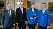 Verdienstkreuz in Silber: Kovacs Josef am Donnerstag, 10. März 2016