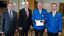 Verdienstkreuz in Gold: Höchfurtner Walter am Donnerstag, 10. März 2016