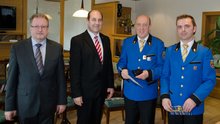 Verdienstkreuz in Silber: Höchfurtner Max am Donnerstag, 10. März 2016