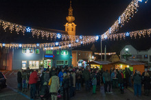 Die neue Weihnachtsbeleuchtung am Marktplatz am Freitag, 30. November 2012