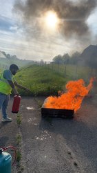 Feuerlöscher Übung Bundesbetreuungsunterkunft am Donnerstag, 25. Mai 2023